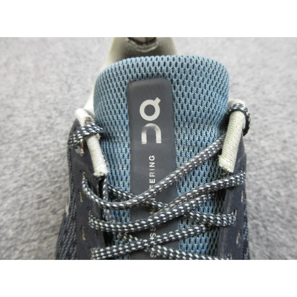 On Cloud Shoes Womens Size 10 Helion Swiss Engineering Running Sneakers Trainers